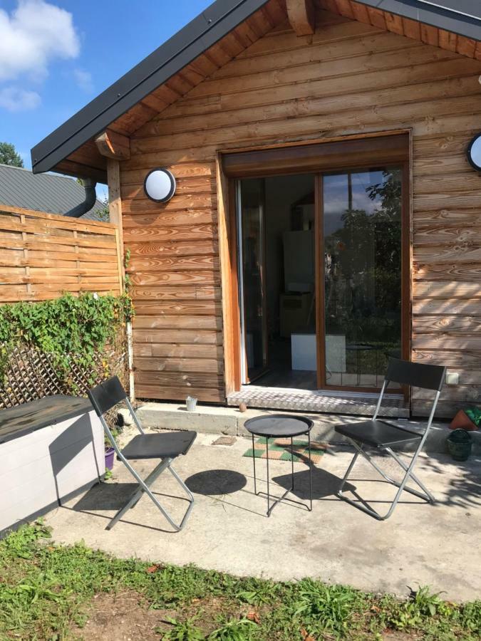 Apartamento Joli Studio Au Calme Bassens  Exterior foto