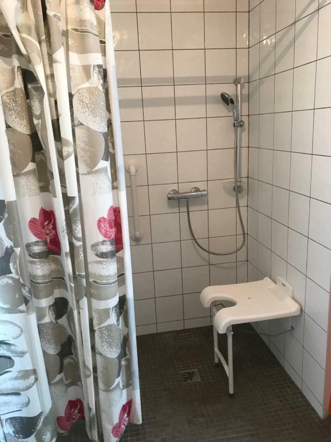 Apartamento Joli Studio Au Calme Bassens  Exterior foto